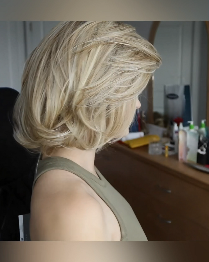 Korte Wavy Bob Blond